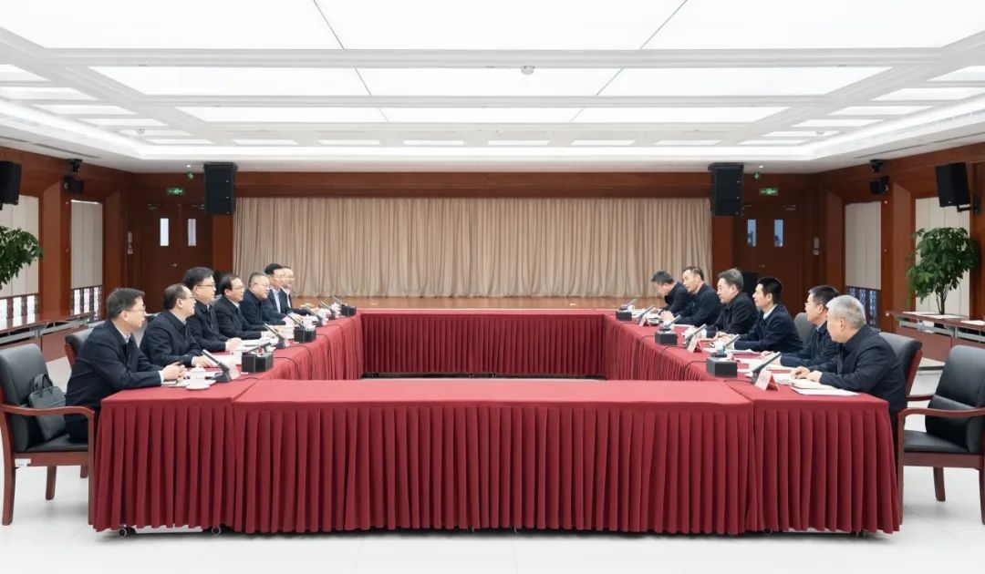 華電集團(tuán)江毅、葉向東拜會(huì)國(guó)家能源局黨組書(shū)記、局長(zhǎng)王宏志